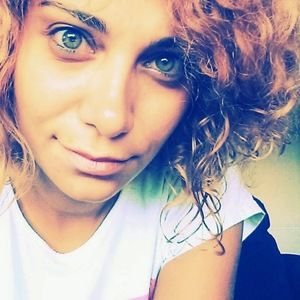 Meet your Posher, Aycan